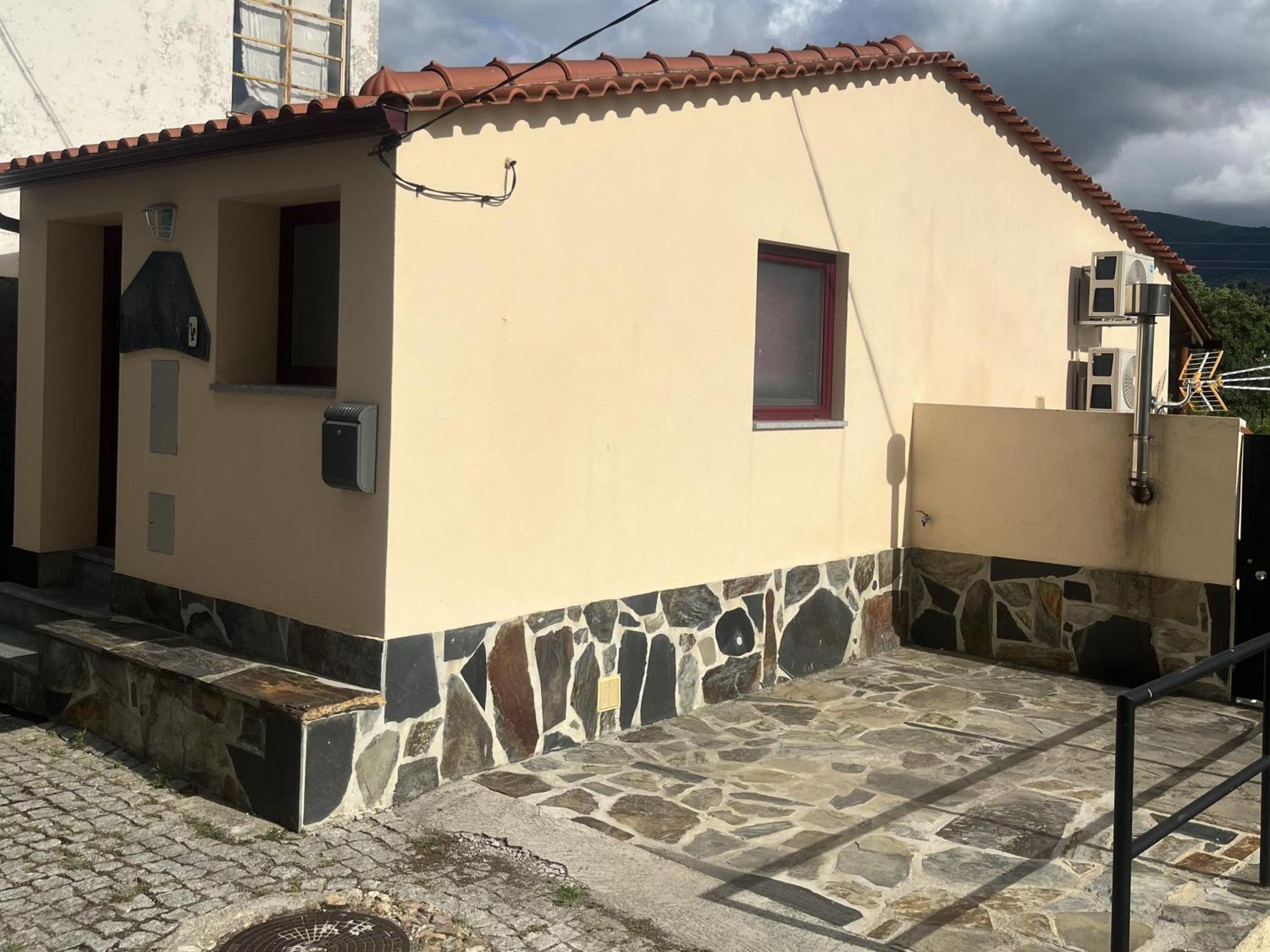 A Pequena Casa Coja Central Portugal Mountains Екстер'єр фото